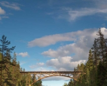 aman_037 Järnvägsbron över Storstupet där Inlandsbanan korsar Ämån på sin väg norrut.
